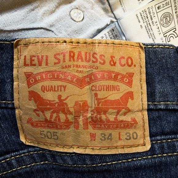 Levi’s Men’s 505 Regular Fit Jeans Size 34/30 - Picture 4 of 9